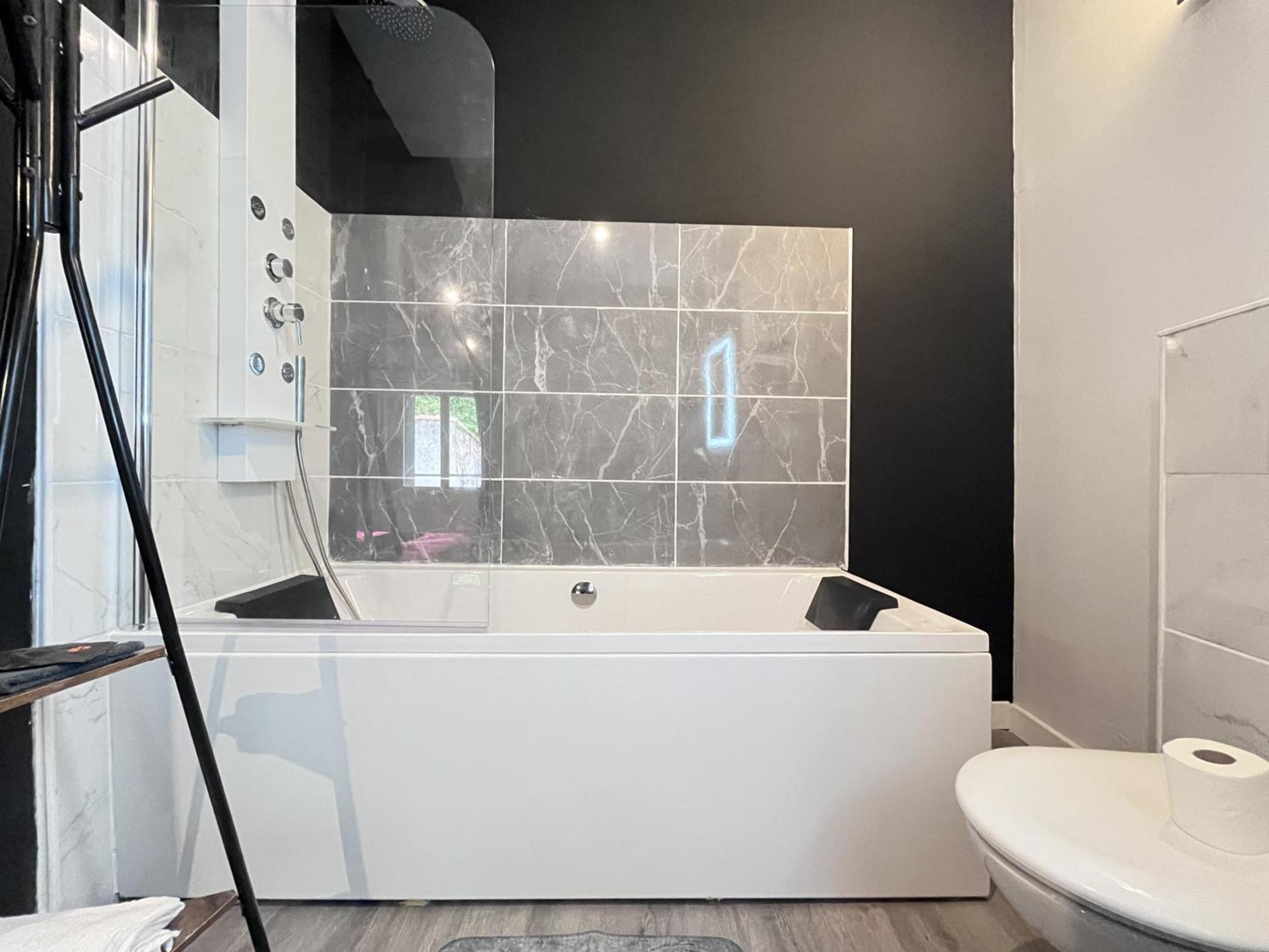 Studio Baignoire Centre Ville Narbonne Exterior photo
