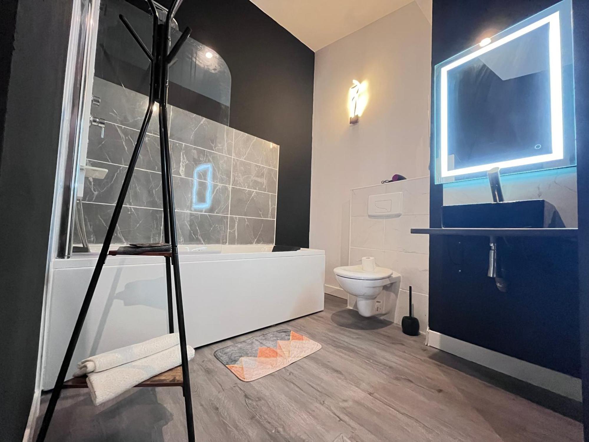 Studio Baignoire Centre Ville Narbonne Exterior photo